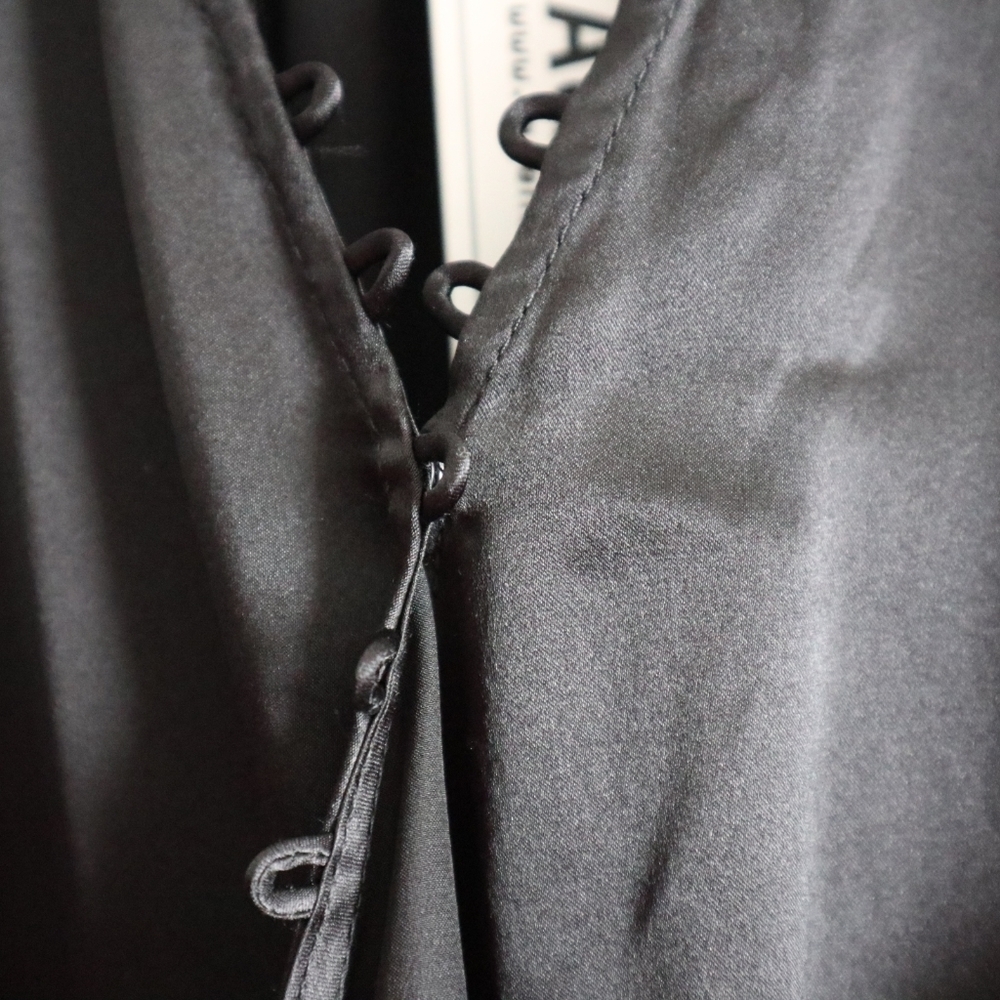 L'agenece Silk Long Sleeve V-Neck Romper - Picture 4 of 10